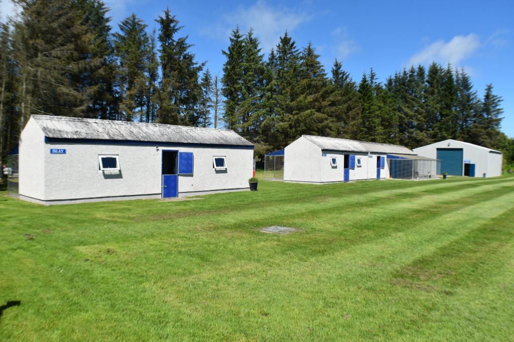 Garromuir Kennels Exterior